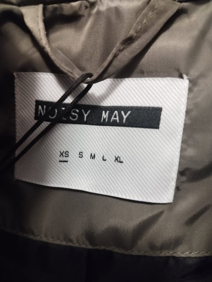Vestes & Manteaux: Veste – D'occasion à Onex par Lepapagameur 1