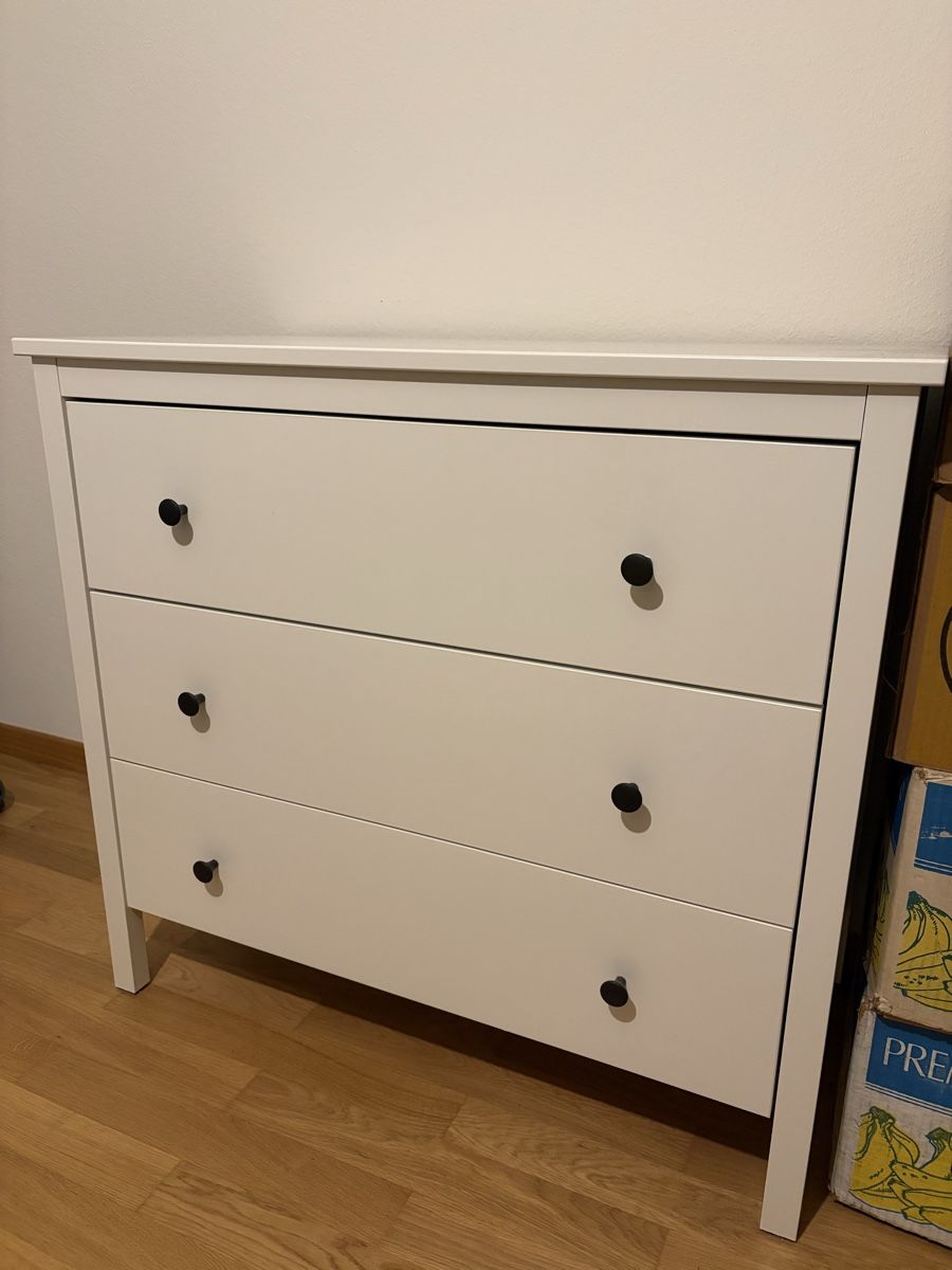 Cassettiere: Commode blanche 3 tiroirs HEMNES IKEA – Usato da Cortaillod venduto da lau_zq98