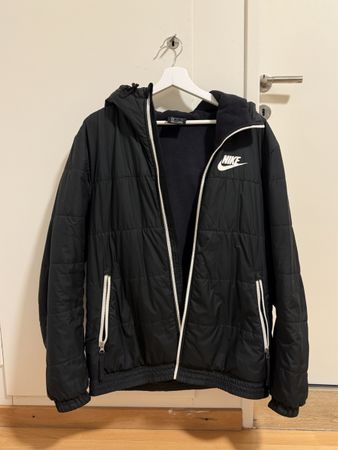 Nike Jacke schwarz