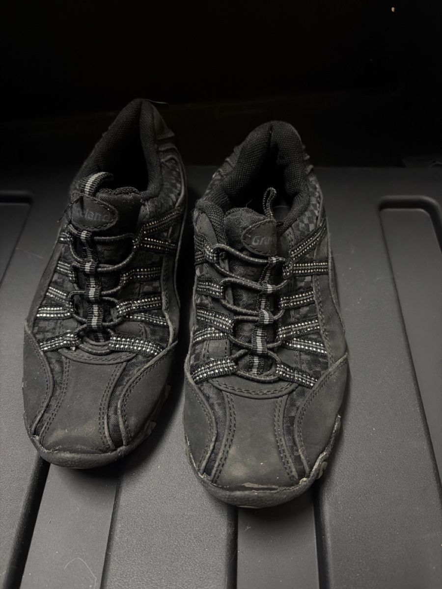 Scarpe per ragazze: Turnschuh Mädchen, Grösse 32 – Usato da Granges-Paccot venduto da Fwaeber 1