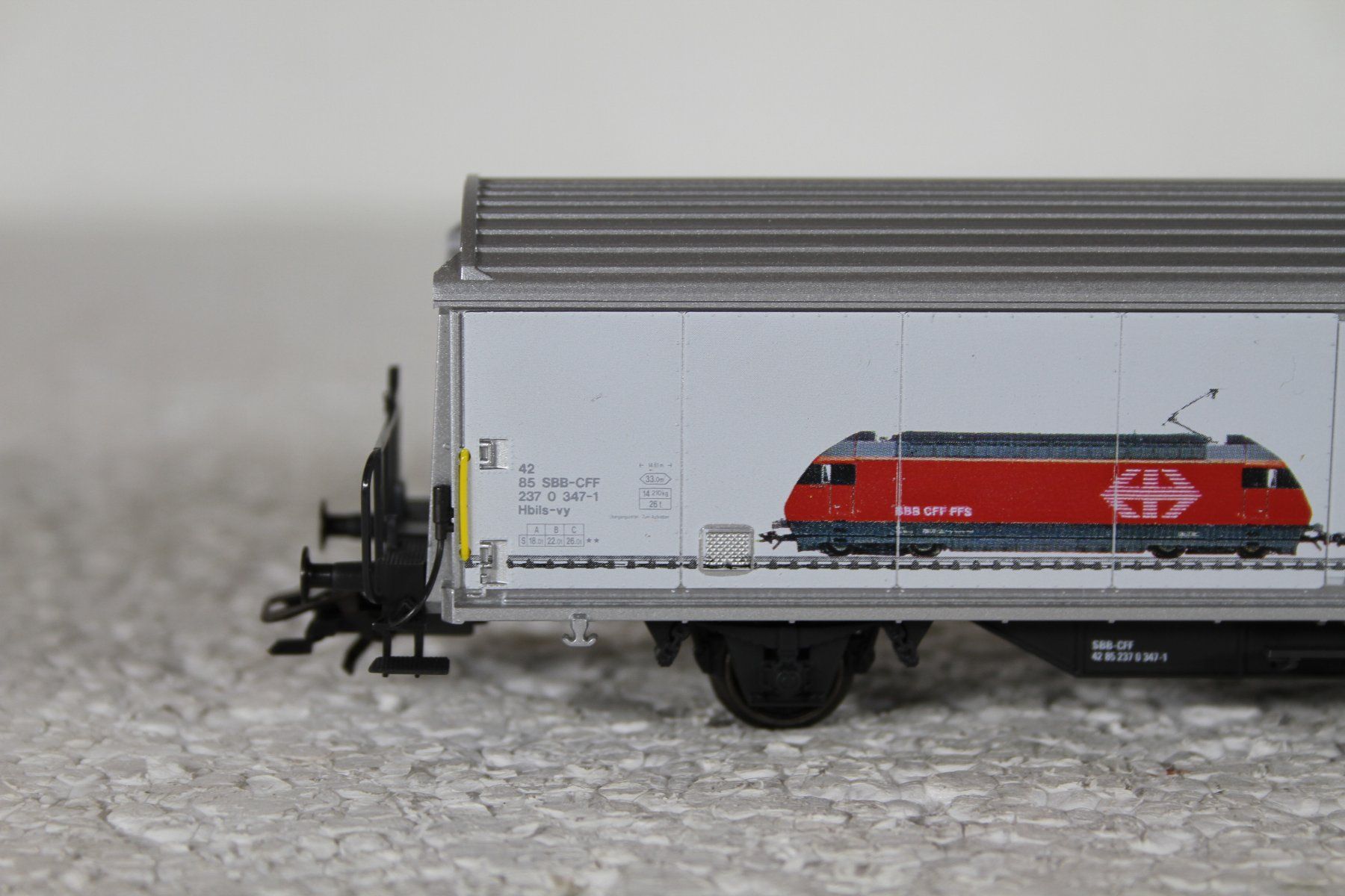Märklin Modelleisenbahnen: Märklin SBB Krokodil, Re 460 – Gebraucht aus Triesen von gleis8 1