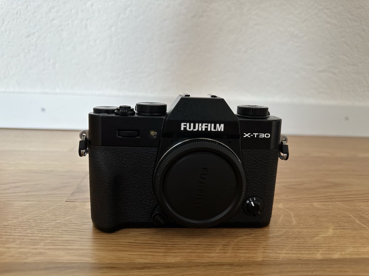 Fujifilm Fotocamera: Fujifilm X-T30III – Usato da Rotkreuz venduto da A-Vic 2