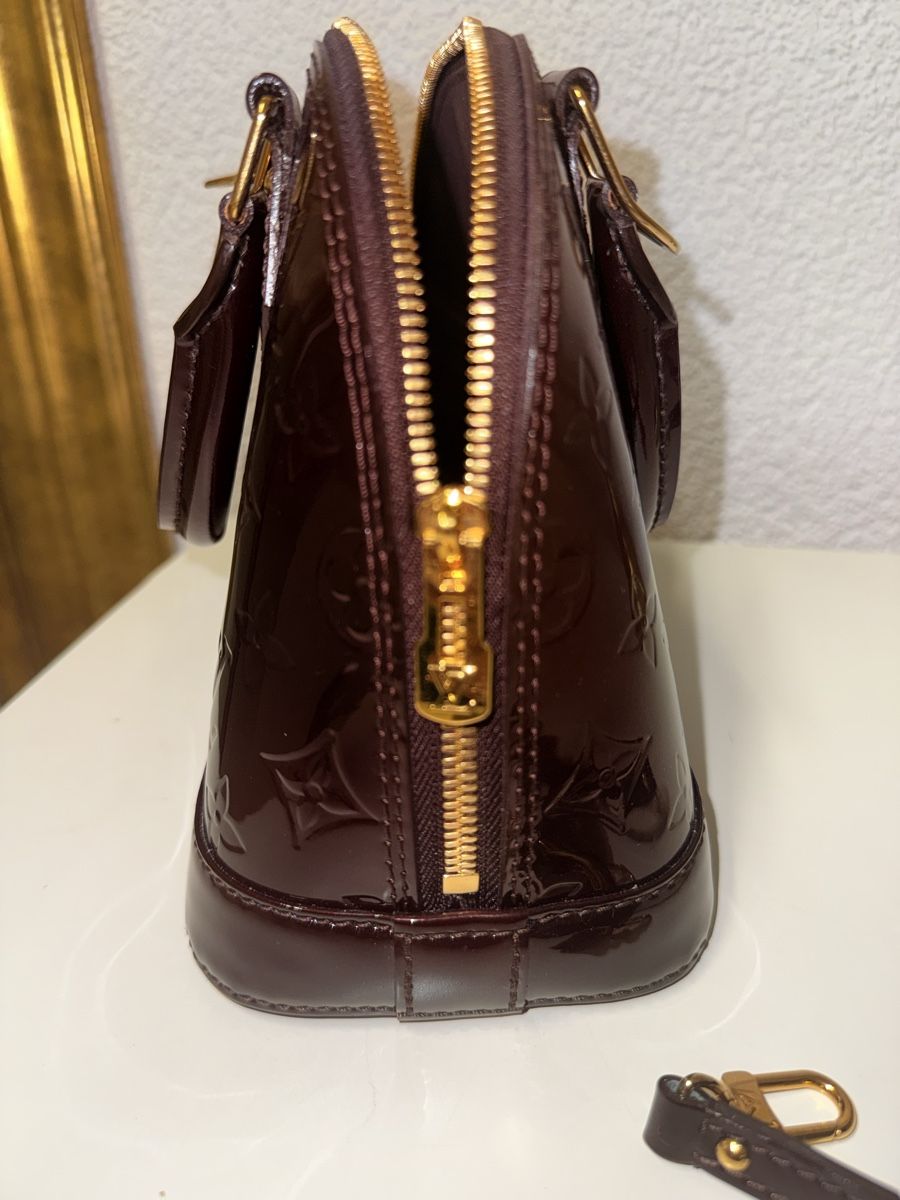 Louis Vuitton Borse da donna: Louis Vuitton Alma BB Amaranth – Usato da Biel/Bienne venduto da Violetta.V 3