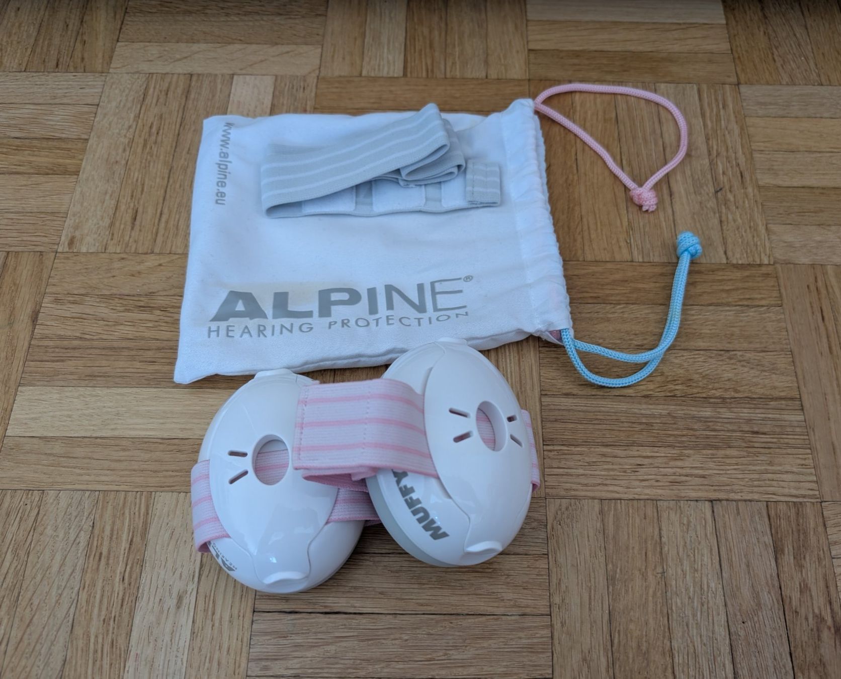 Alpine Protezione per viso e udito: Casque antibruit Alpine Muffy bébé – Usato da Genève venduto da CorpNMJ