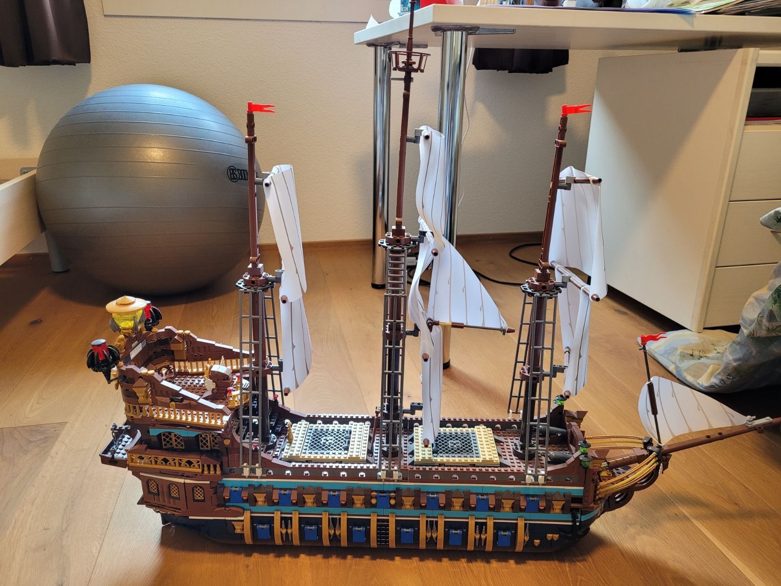 Giocattoli: The Sun, Schiff Royal Navy – Usato da Schwyz venduto da benisa01 2