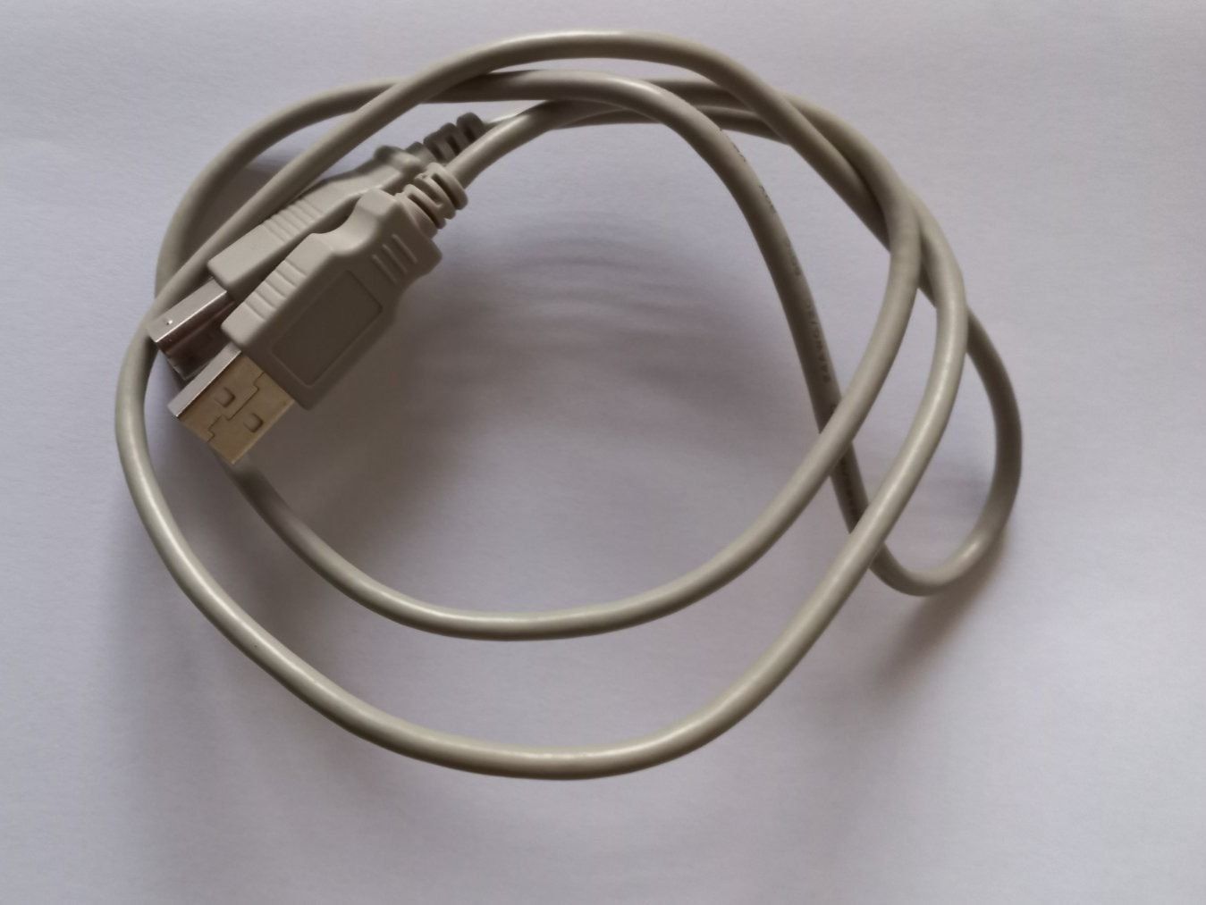 USB Sticks: USB-A auf USB-B Kabel neu – D'occasion à Winistorf par acreativ4