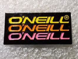 Ansteckpin 9: O'Neill