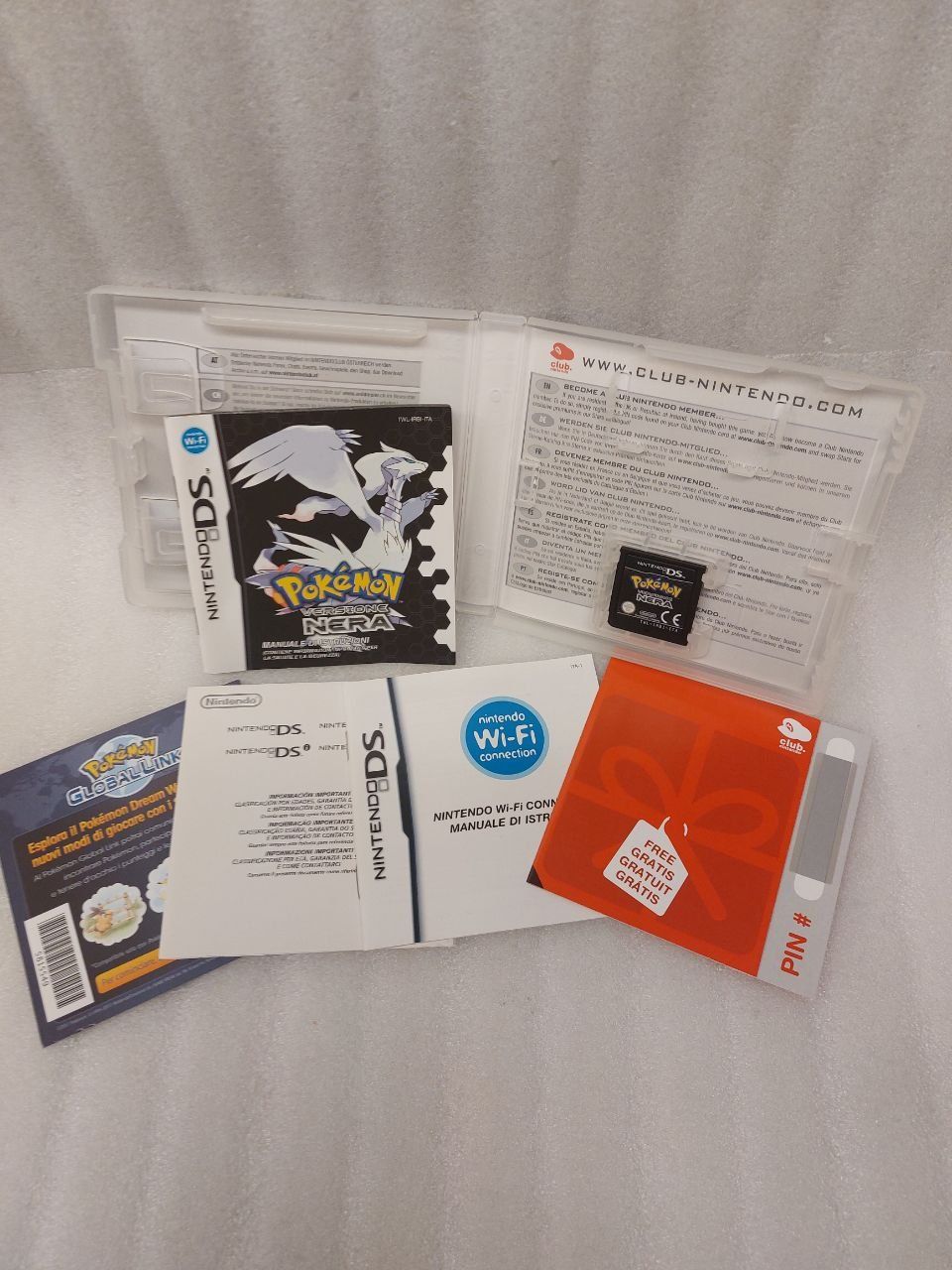 Nintendo Spiele: Pokemon Versione Nera - Nintendo DS – Gebraucht aus Pambio Noranco von Pol69 1