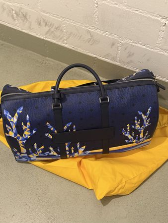 Reisetasche MCM Motiv Seepferdchen Dunkelblau Neu
100/50
