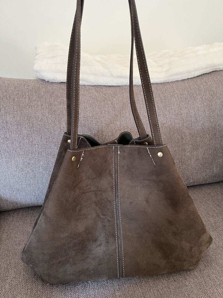 Borse da donna: Chic Suede Tote Bag – Usato da Lausanne venduto da Chika_Tetsu 3
