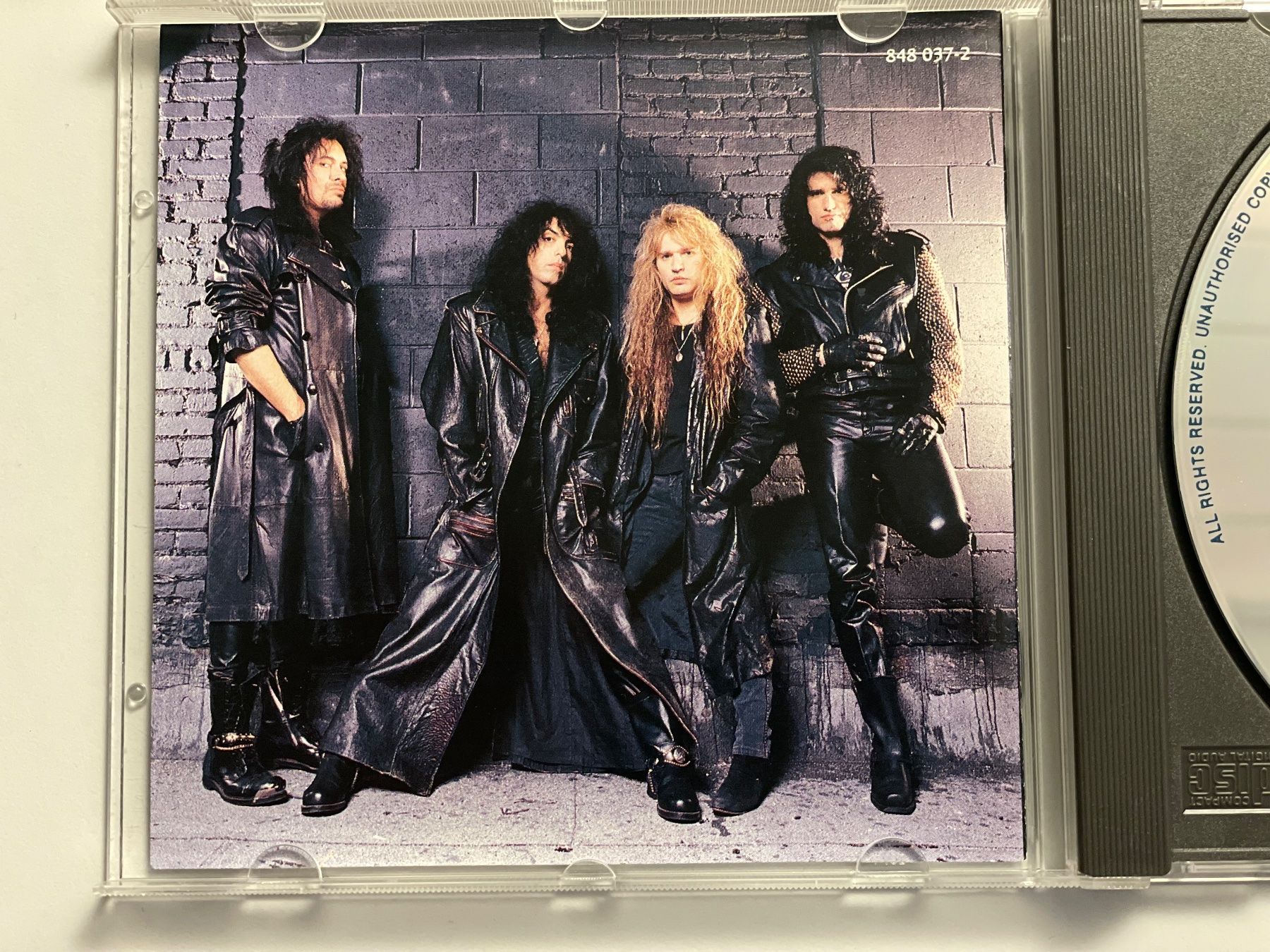 CD: Kiss – Usato da Muri b. Bern venduto da AdidasCollector 4