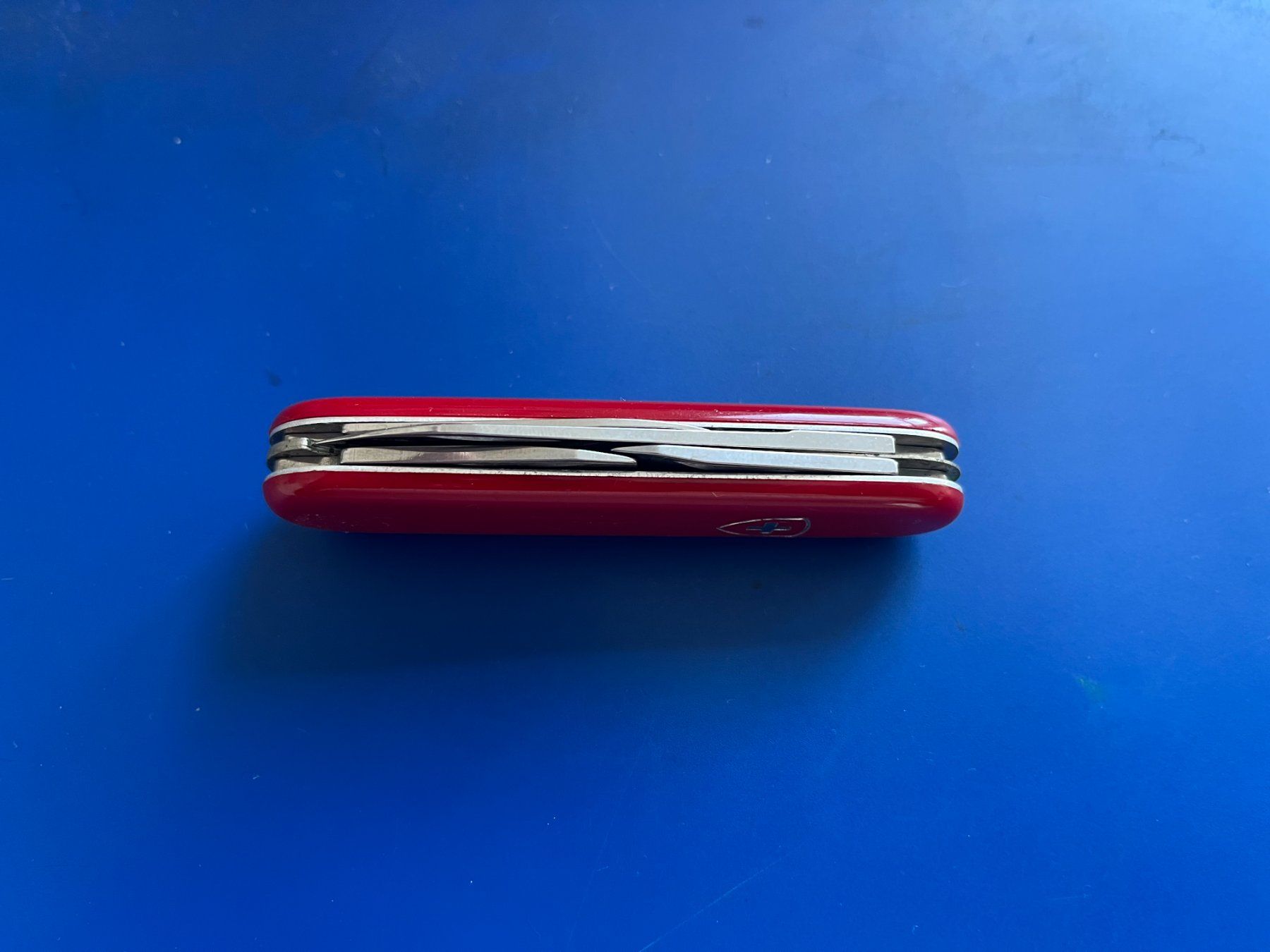 Victorinox Couteaux de poche: Victorinox Messer Recruit mit Werbung – Neuf (Voir description) à Dintikon par Redgar58 1