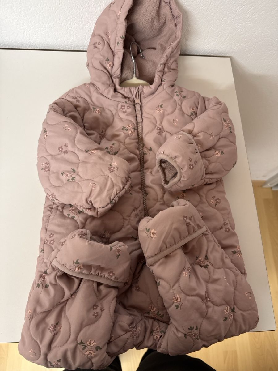 Completi: Schneeanzug Gr.80 – Usato da Bettwiesen venduto da Maori6 2