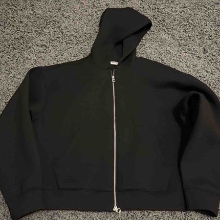 Weekday Kapuzenpullover schwarz Grösse M neuwertig