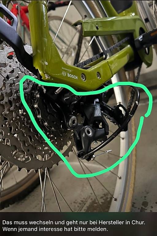 Biciclette: E Velo CUBE – Usato da Chur venduto da Ess-service-hauswart 4
