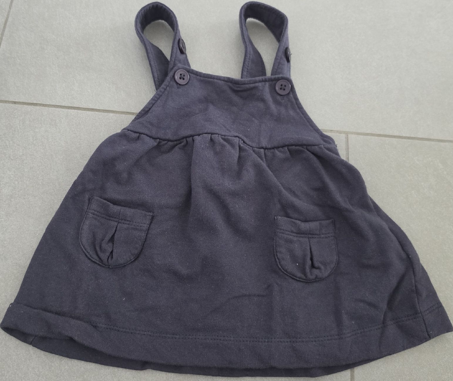 Pasti del neonato: 62 Kleid Latzkleid – Usato da Fislisbach venduto da Andreafa
