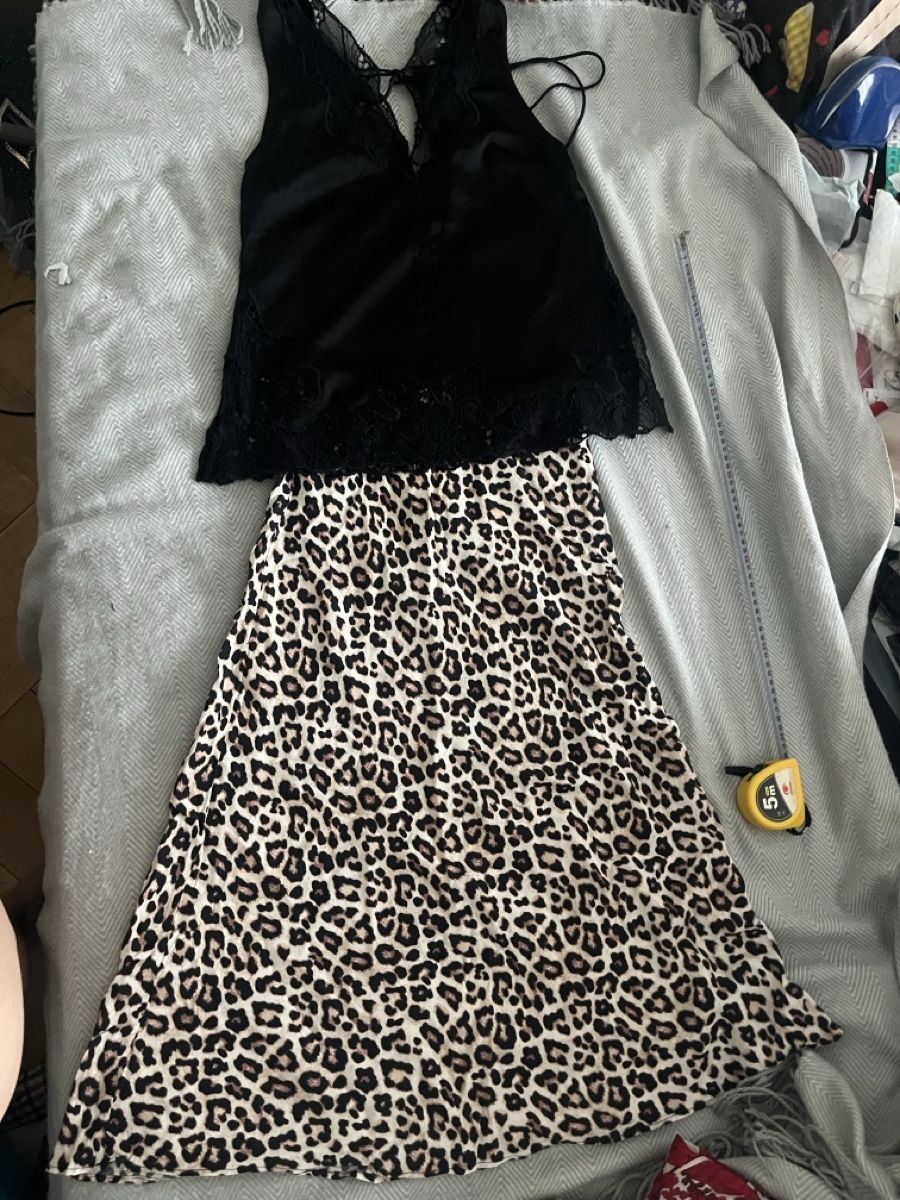 Lotti di vestiti: Damen Top und Rock Set Leopard Print schwarz  – Nuovo (secondo la descrizione) da Olten venduto da sae_82z2