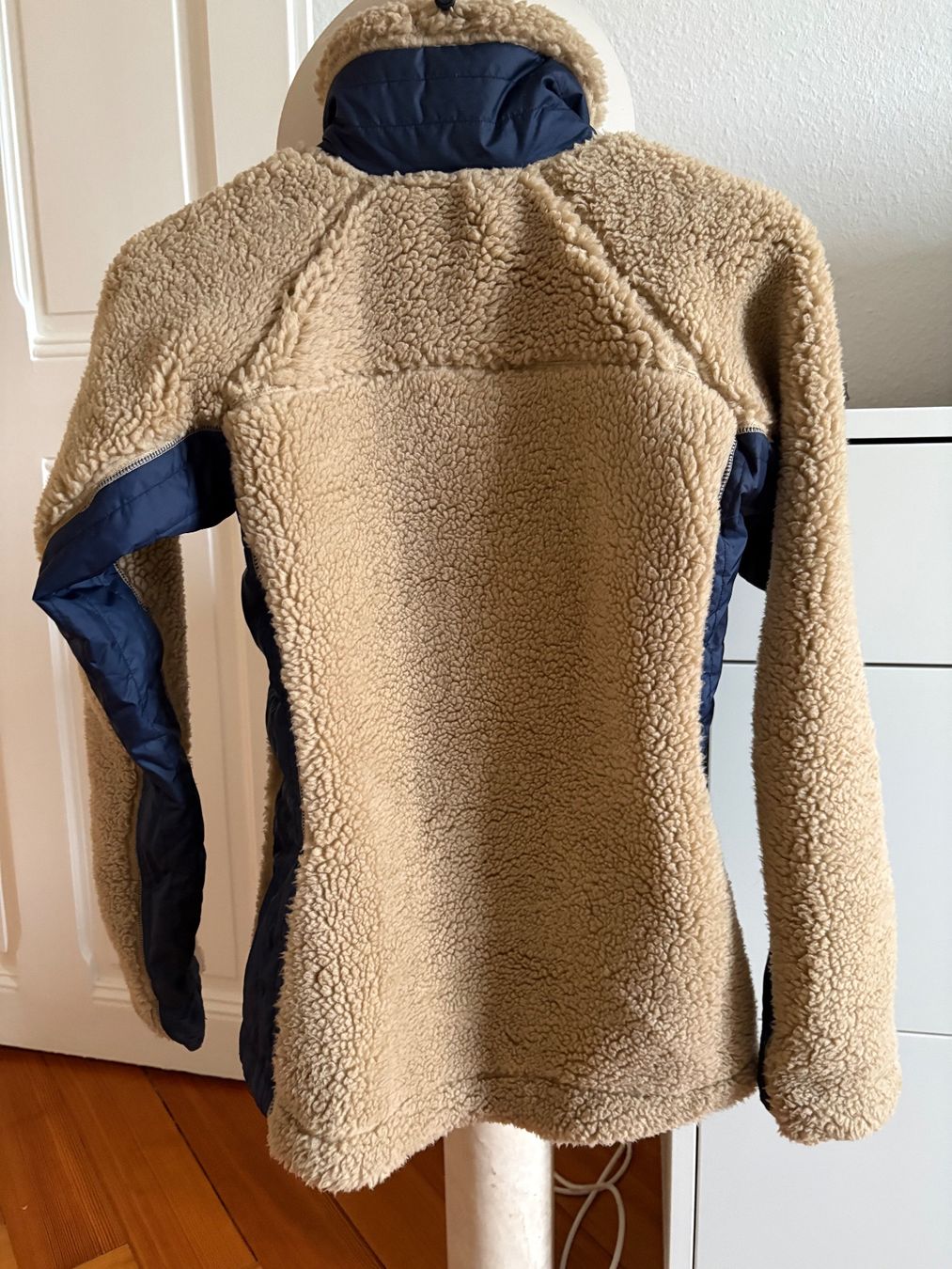 Columbia Jacken: Veste Columbia – Gebraucht aus Oron-la-Ville von bad_hhr8 1