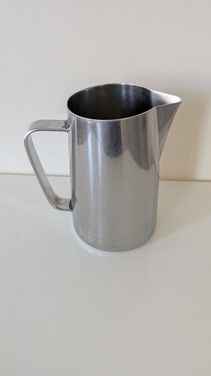 Caraffe: Krug – Usato da Bäretswil venduto da Ober-Land 1