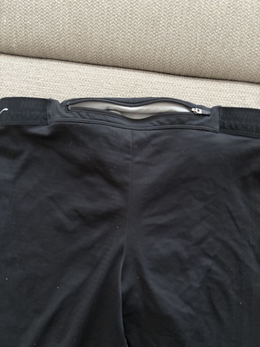 Nike Hosen: Nike Long tights M – Gebraucht aus Zürich von von_sj9s 6