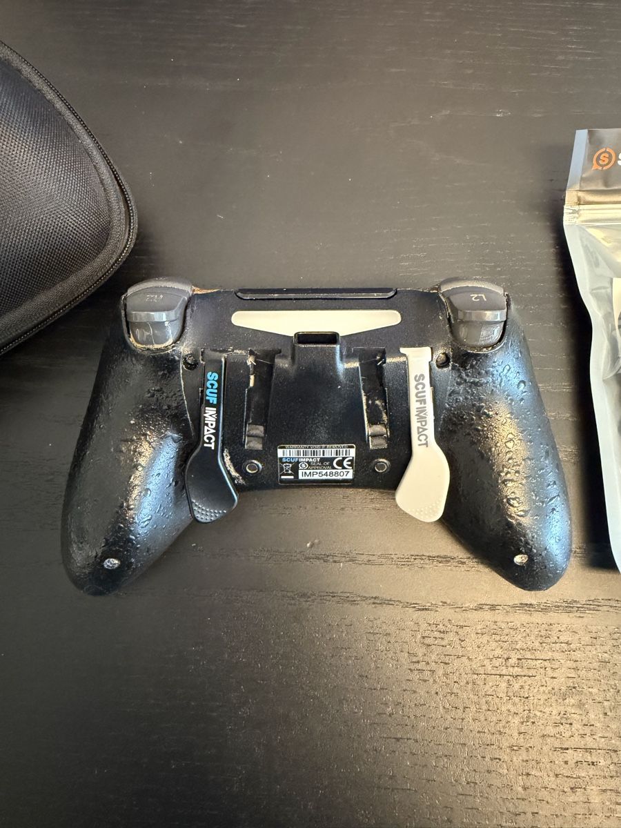 Sony Konsolen: SCUF Impact Controller mit Zubehör und Tasche – Gebraucht aus Hünenberg von RomanLi 3