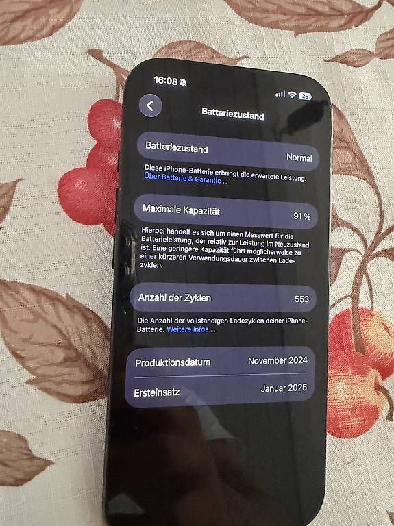 Portables: iPhone 16 Pro 256gb Akku 91% – D'occasion à Wetzikon ZH par adr_8hdt 2