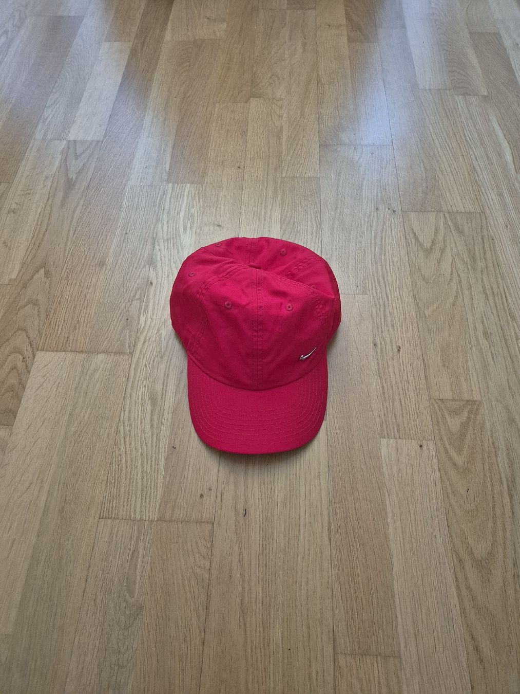 Chapeaux, bonnets & casquettes: Nike Dri-Fit hat red – Neuf (Voir description) à Bern par swissjan17