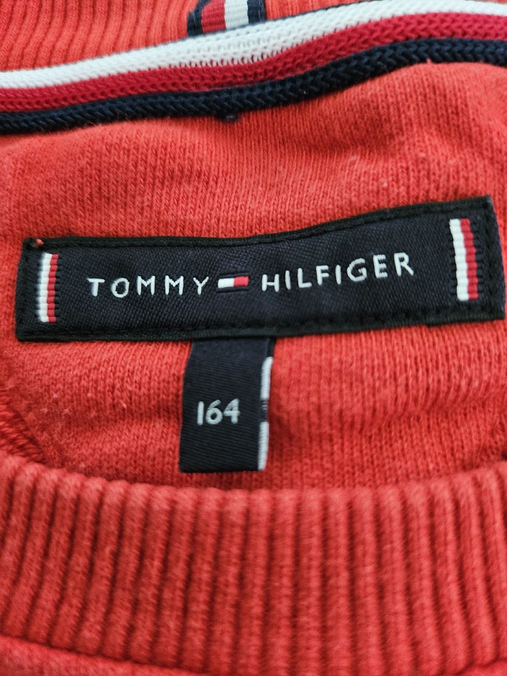Tommy Hilfiger Pullover & Sweatshirts: Tommy Hilfiger Pullover Gr. 164 – Gebraucht aus Rapperswil SG von dslemer