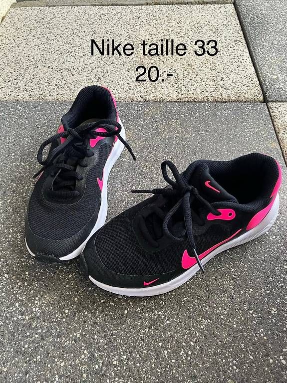 Chaussures garçon: Chaussures – D'occasion à La Joux FR par SuperBoss02 3
