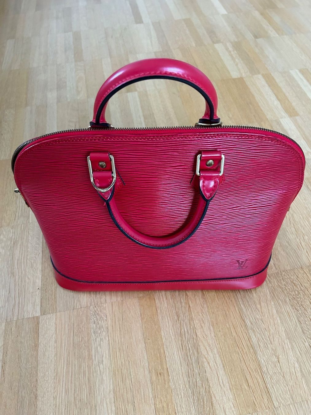 Louis Vuitton Borse da donna: Louis Vuitton Alma PM rot – Usato da Glashütten venduto da ganadora 3