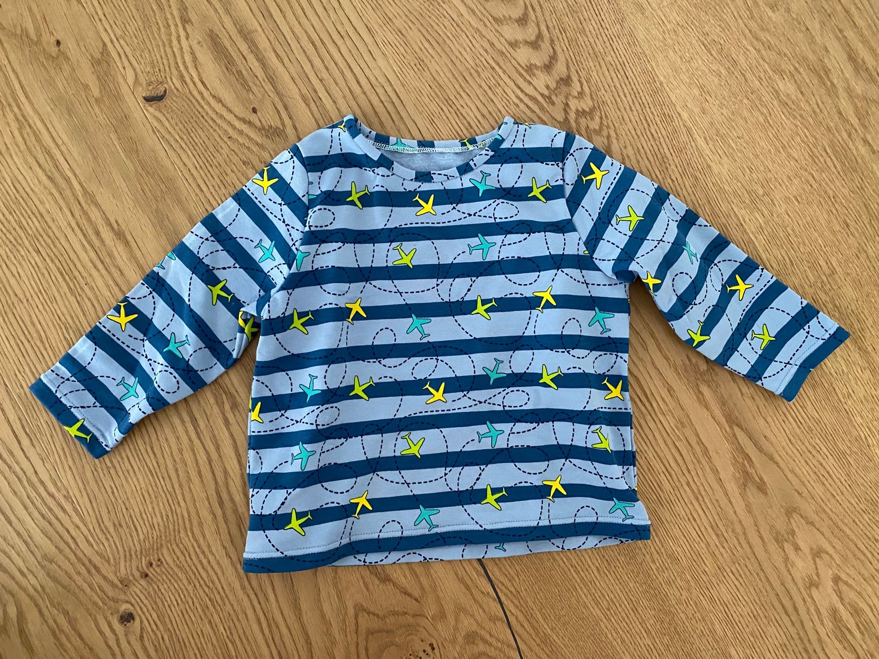 Pulls et sweat-shirts: Langarmshirt Grösse 80/86 selfmade – Neuf (Voir description) à Trachslau par RetoM1982