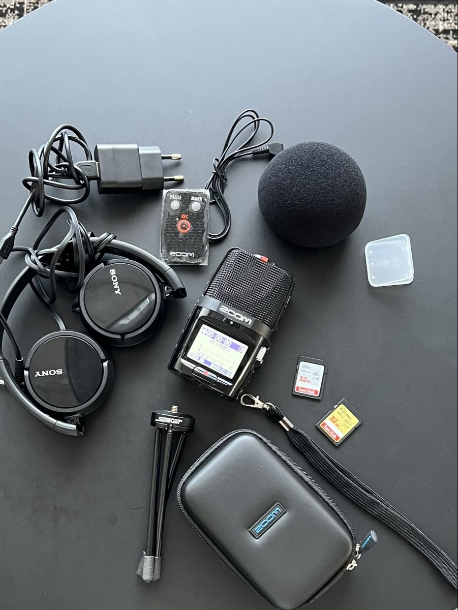 Zoom Registratori: Zoom H2n Recorder komplett Kit inklusive Tasche – Usato da Basel venduto da audiophiler 1