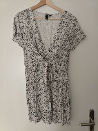 Minikleid Volcom mit Leoprint