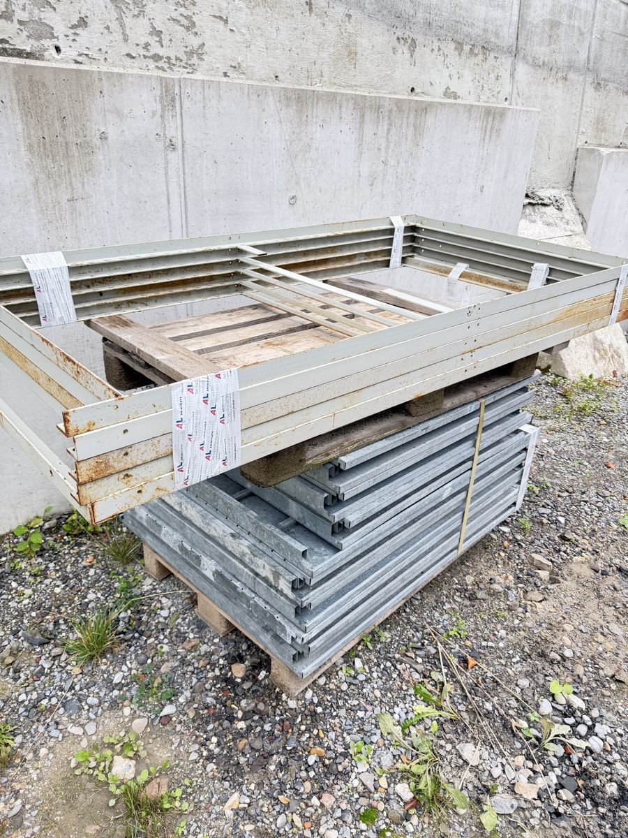 Scaffali: Stahlregal gebrauchter Zustand – Usato da Schindellegi venduto da lucky34