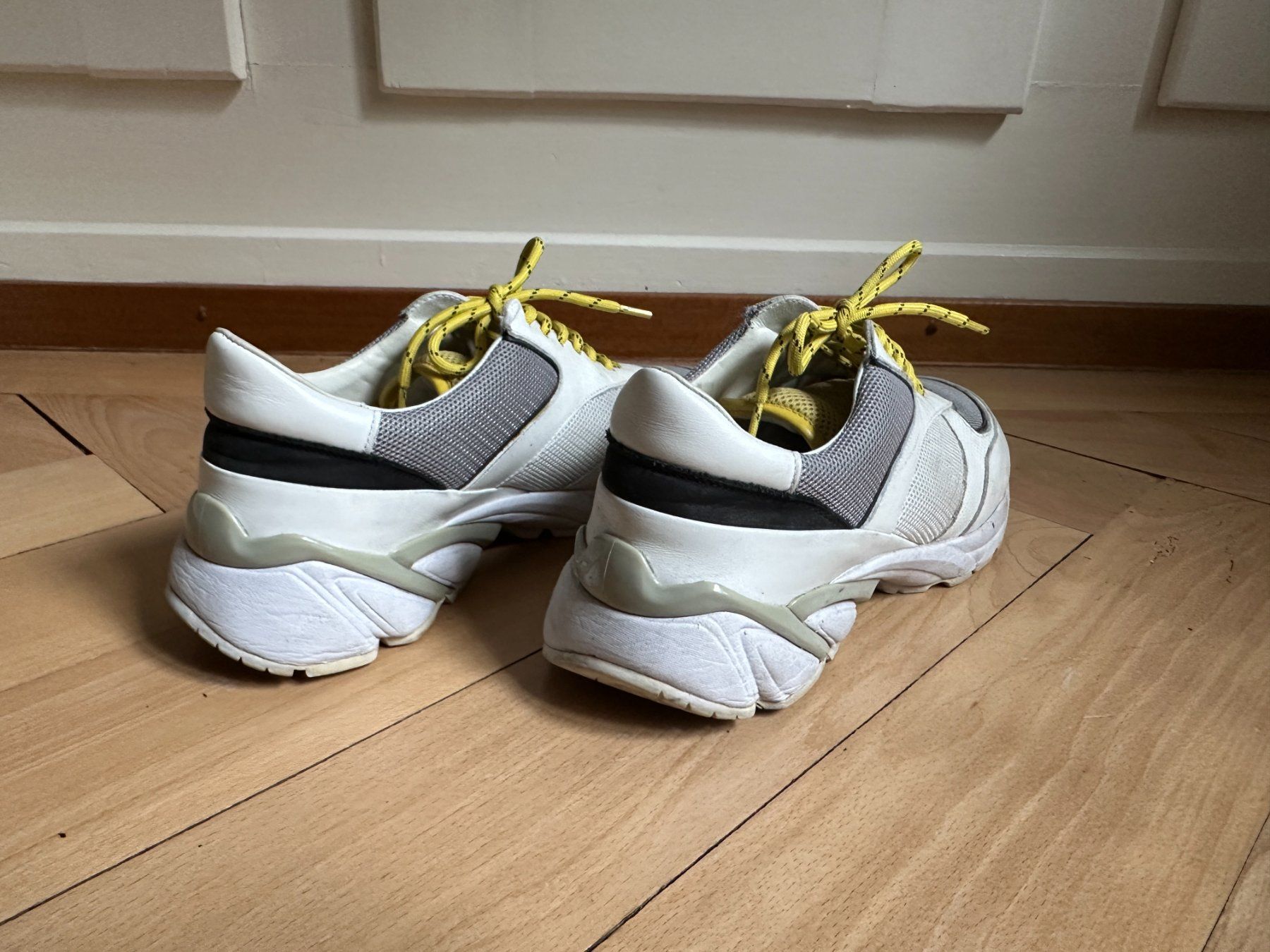 Axel Arigato Chaussures hommes: AXEL ARIGATO - Sneaker weiss 45 – D'occasion à Zürich par Diazaio 3
