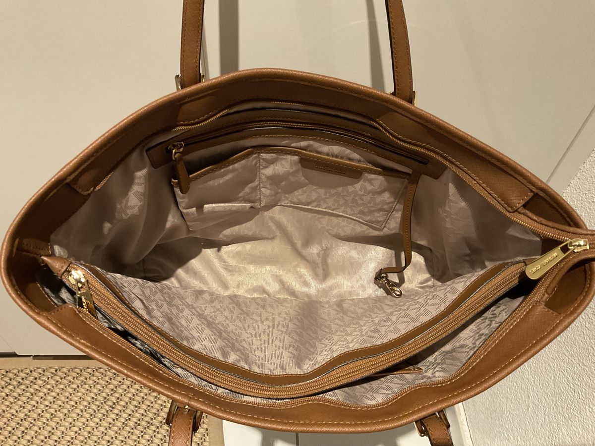 Michael Kors Borse da donna: JET SET TRAVEL - Handtasche - cognac – Nuovo (secondo la descrizione) da Wetzikon ZH venduto da Tsteg 2