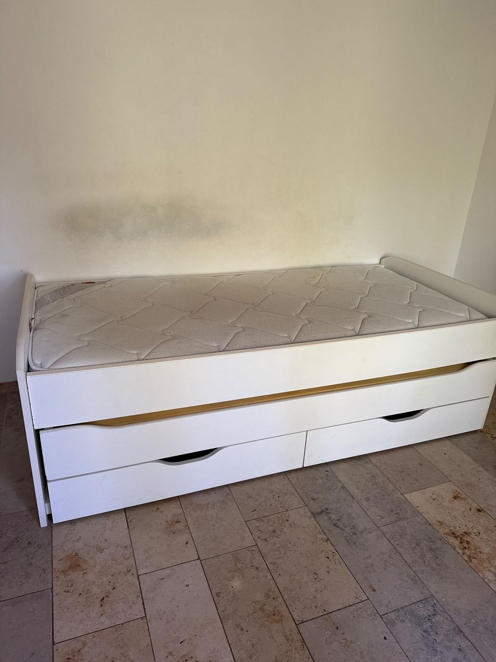 Letti: Holzbett – Usato da Schinznach-Bad venduto da a-girl