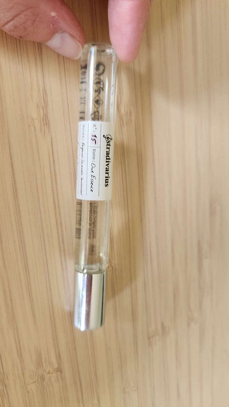 Stradivarius Profumi & Eau de Toilette: Stradivarius Rollerball Duft N° 15 "Cool Essence" – Usato da Zürich venduto da syl_bhd2
