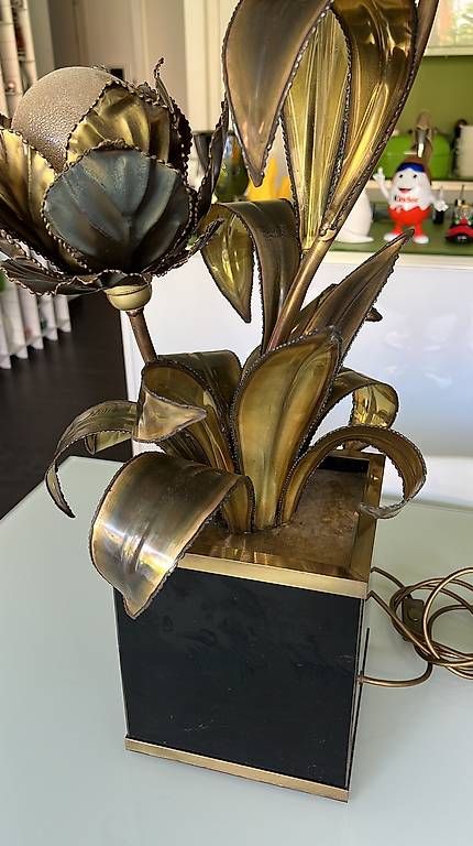 Lampade: Belle lampe fleurs Maison Jansen – Usato da La tour de peilz venduto da Tecnop 1