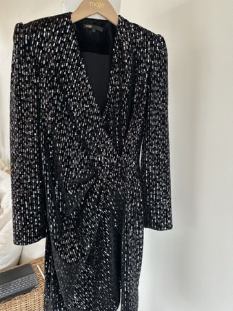 Kleid Maje Pailletten schwarz Grösse 3 guter Zustand
