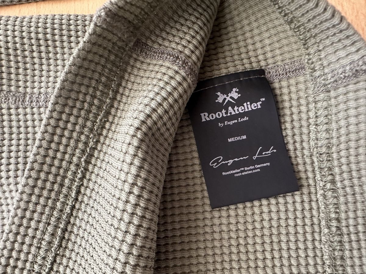 Maglioni & Felpe: Root Atelier Boxy Cropped Longsleeve / Grösse M – Nuovo e nell'imballaggio originale da Abtwil SG venduto da PauloDybala10 2
