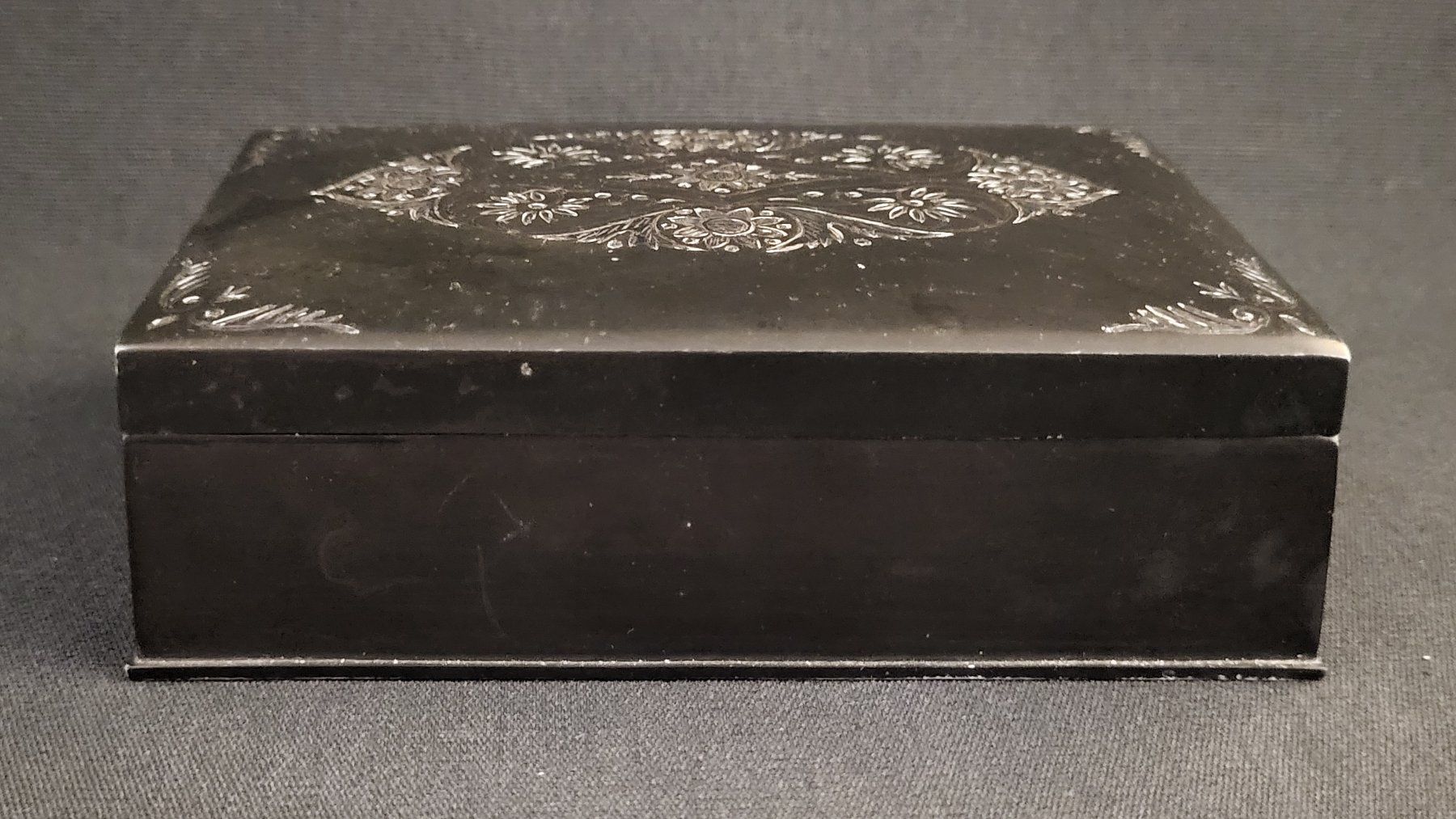 Barattoli: Vintage-Schatulle – Usato da Basel venduto da spinne02 5