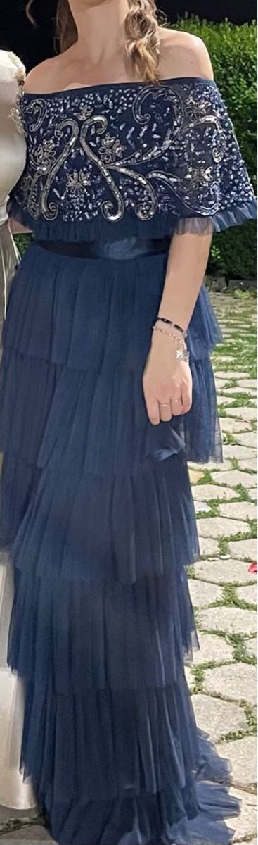 Vestiti: Festkleid dunkelblau Grösse 36 mit Perlen bestickt – Usato da Dübendorf venduto da nela123 1