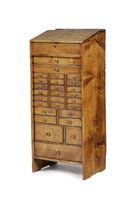 Uhrmacherschrank Horological Clockmaker's layette, 20. Jh.