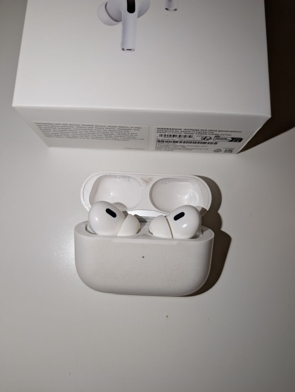 Apple Cuffie: Airpods Pro 2 mit extra Aufsätzen – Usato da Leukerbad venduto da Arionbaruti 2