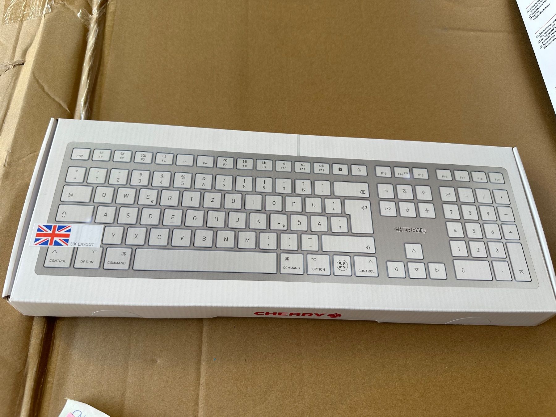 Tastaturen: neue Cherry KC 6000C For MAC -Tastatur – Neu und originalverpackt aus Necker von liq24