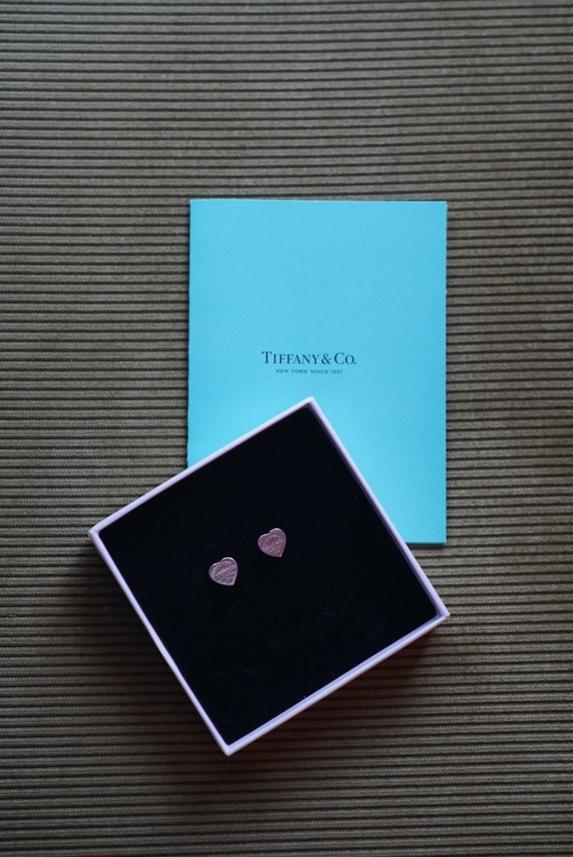Tiffany & Co. Ohrringe & -stecker: Tiffany & Co. Herz Ohrringe Sterling Silver Mini – Gebraucht aus Zürich von van_58nb