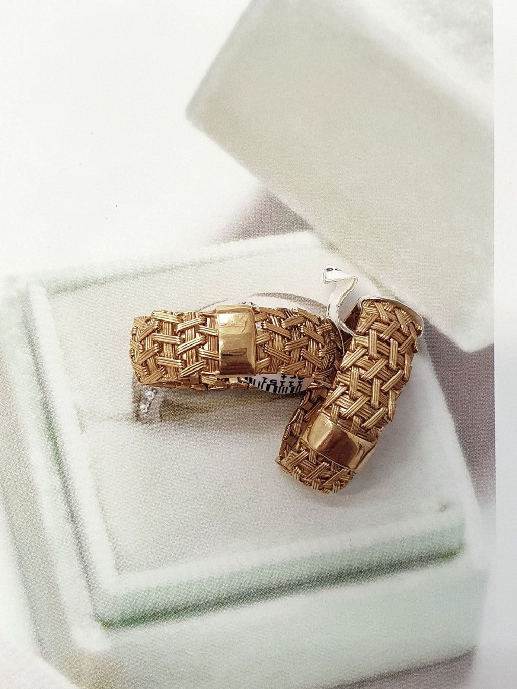 Anelli: Traumhafte Eheringe 750, 18 Karat Gold – Nuovo (secondo la descrizione) da Unterägeri venduto da Altgoldschmuck 8