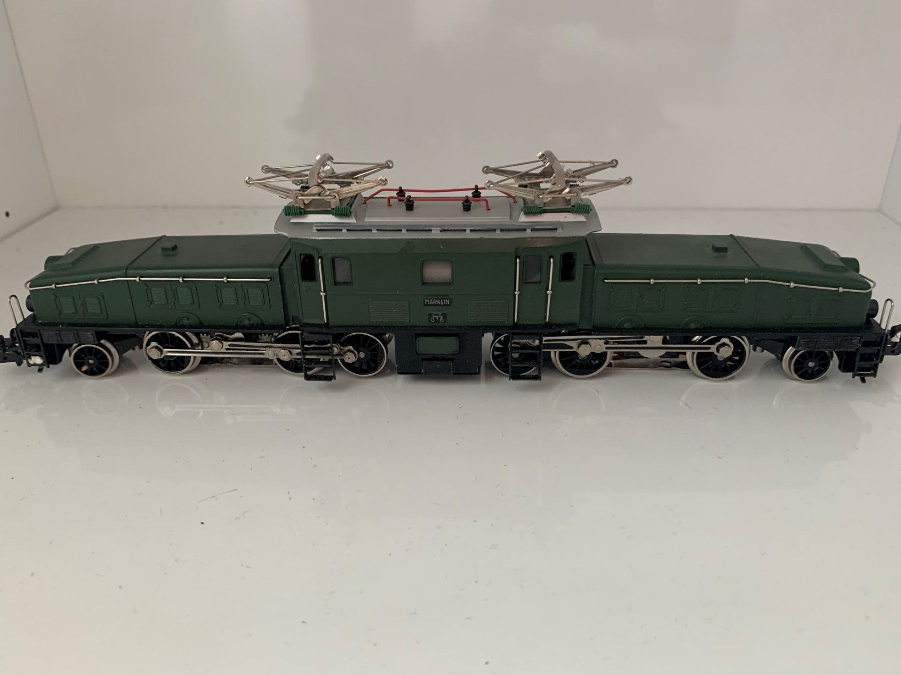 Märklin Modellini di ferrovie: Altes Märklin SBB Krokodil metall 3015 – Usato da Volketswil venduto da zwitsch33 1