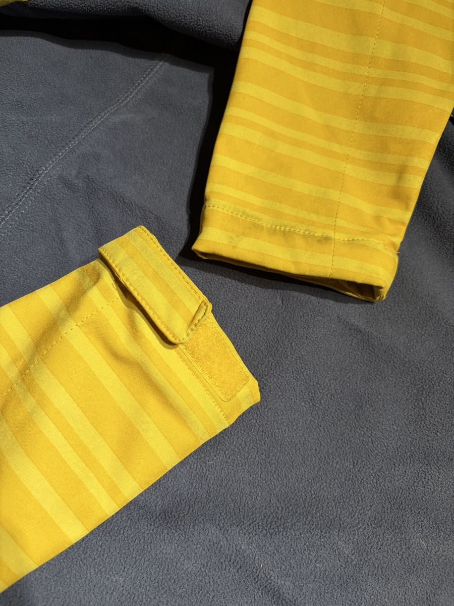 46 Nord Vestes & Manteaux: Softshell Jacket 46 Nord striped size 152 good condition – D'occasion à Zug par gav_nfw7 5